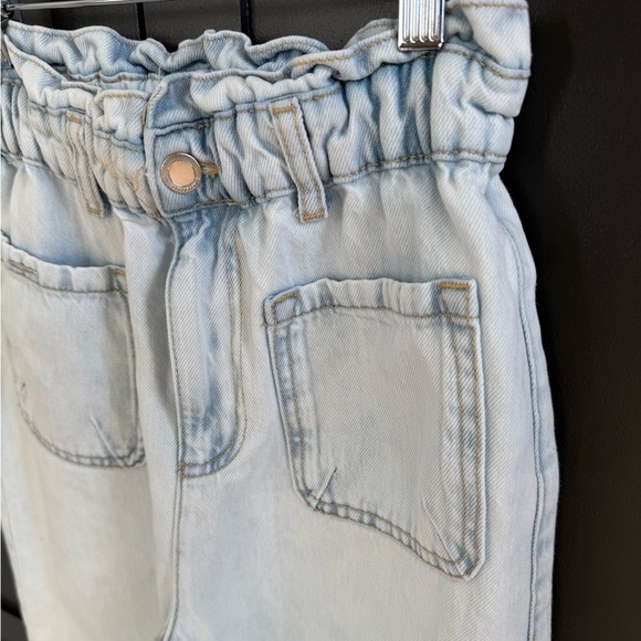 Zara Denim Light High Waisted Paperbag ankle Jeans w/ Front Pockets • 4 • - Picture 3 of 4